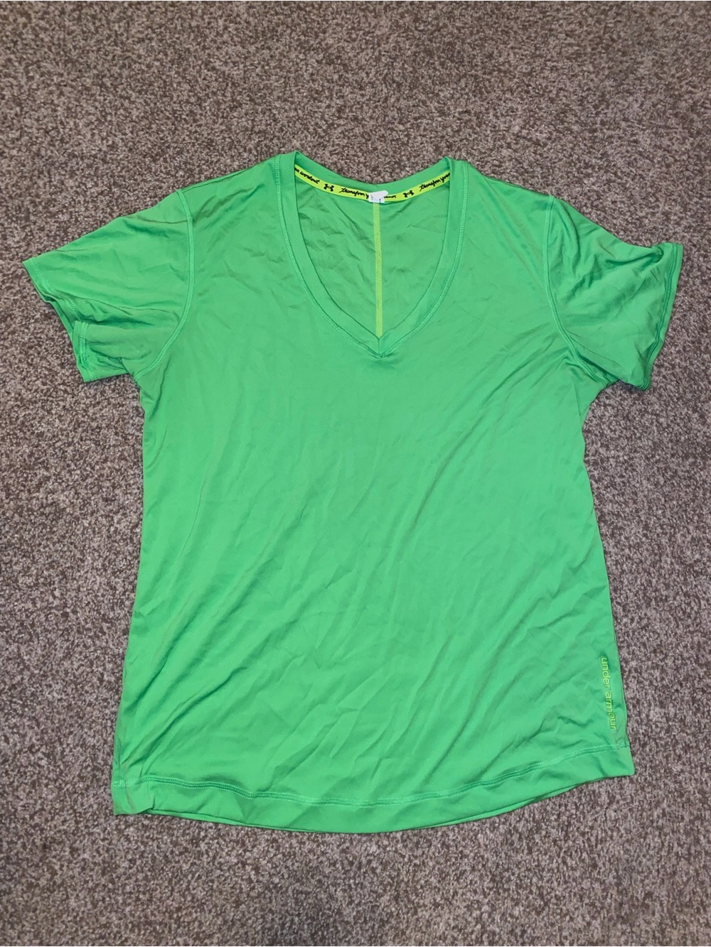 Under Armour Women's Bright Green V-Neck Short Sleeve Tee
